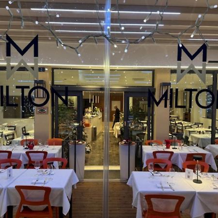 Hotel Ristorante Milton Varazze Bagian luar foto