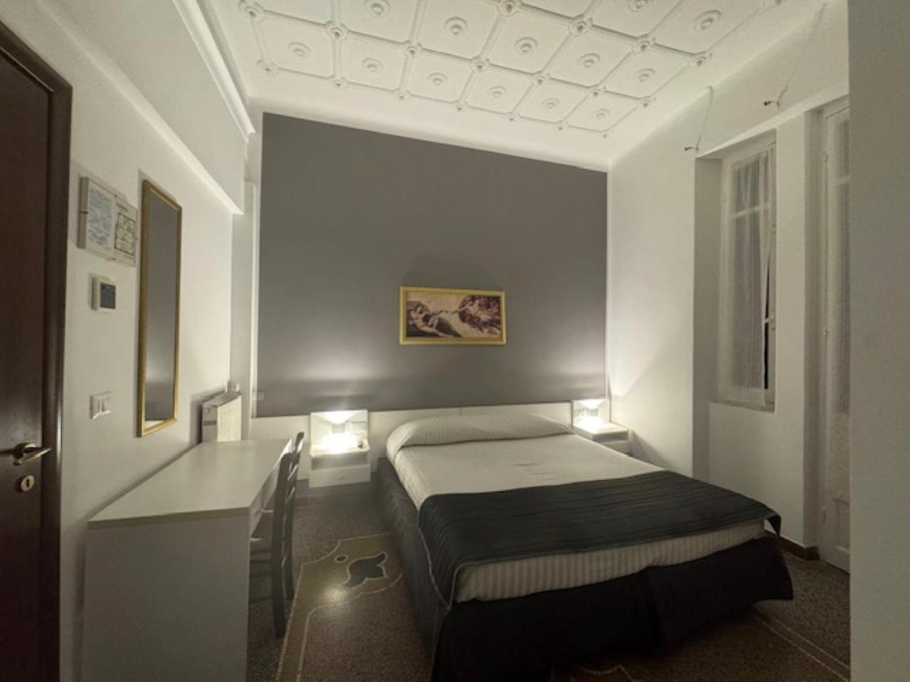 Hotel Ristorante Milton Varazze Bagian luar foto